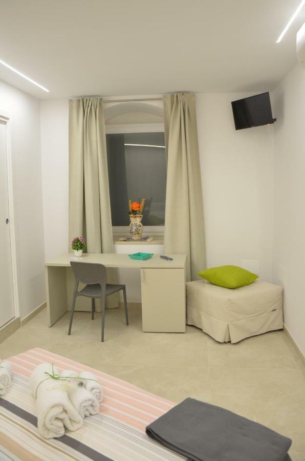 Hotel In & Out Matera Zewnętrze zdjęcie