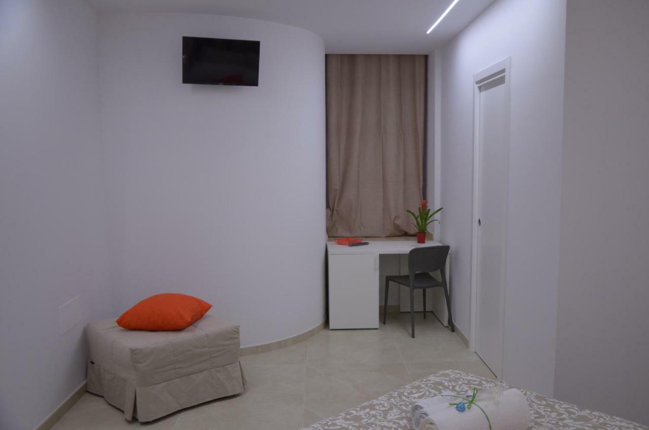 Hotel In & Out Matera Zewnętrze zdjęcie